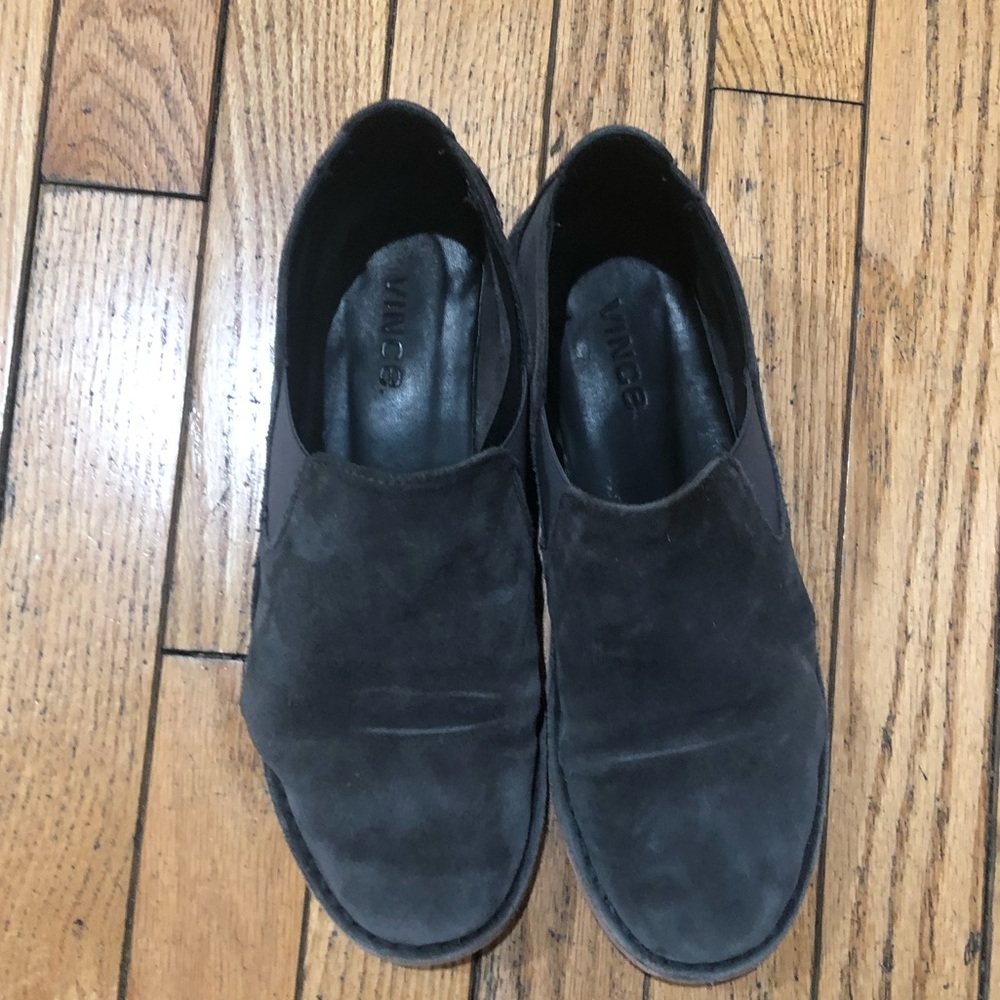 Unique Vince Slip-On Dark Grey Suede and Wooden Loafers Size: 8